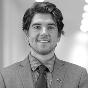 Image of Devon Krogh, co founder of FInpact Media financial marketing agency.